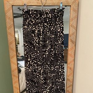 Ariztia (Wilfred brand) black and cream cropped wide leg pants